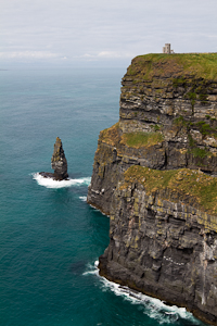 O'Brien's Tower über den Klippen |  O'Brien's Tower above the cliffs