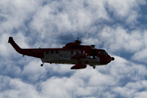 Rettungshubschrauber der Küstenwache |  Search-and-rescue helicopter of the coast guard
